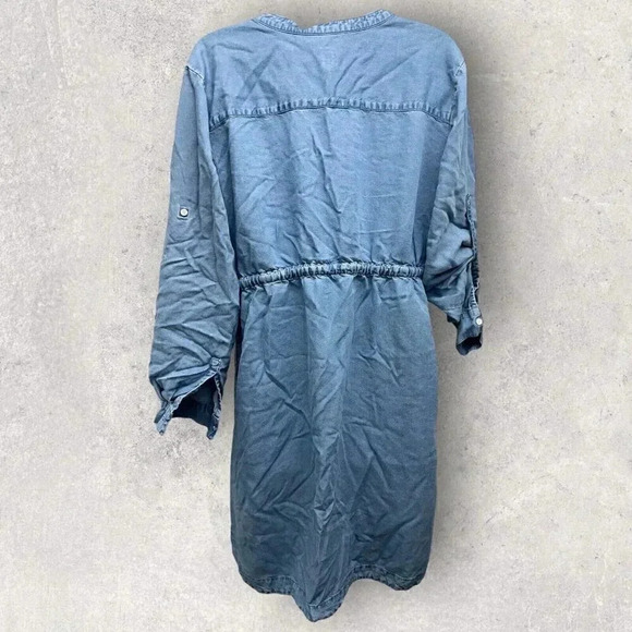 gap maternity light wash denim dress with pockets, size L - Picture 3 of 13